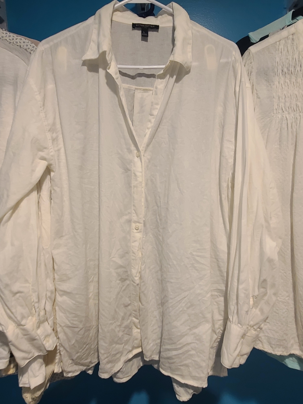 GAP Women's White 100% Linen Button-Down Casual Shirt
